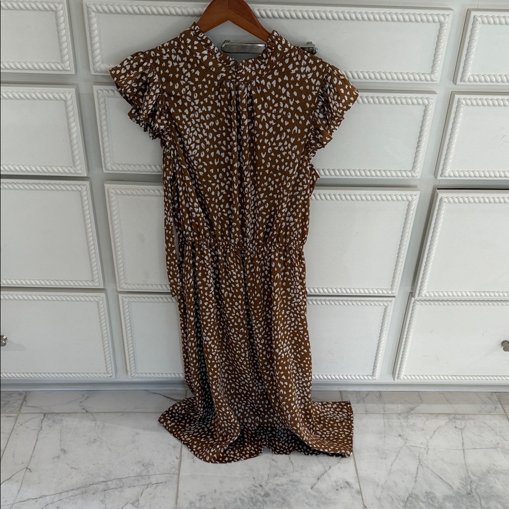 Voy Dress size small Brown Midi Dress fall